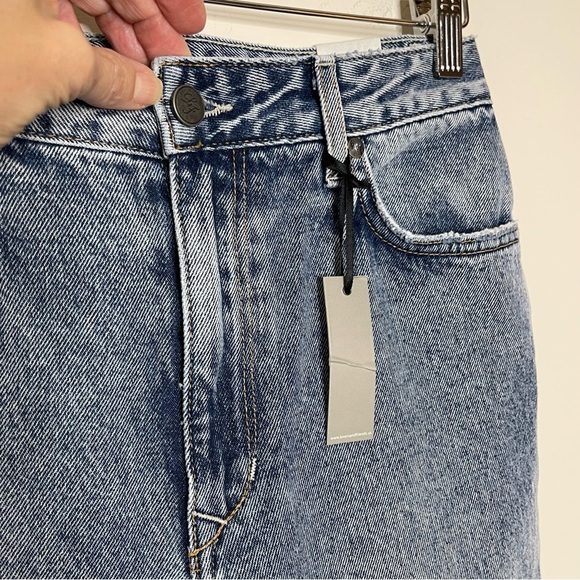 Lovers and Friends Logan Distressed Cropped Raw Edge Denim in Lost Hills preppy - Picture 6 of 16